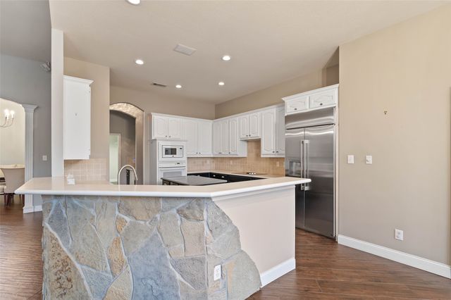 1501 Oakhollow Drive, Corinth, TX 76210