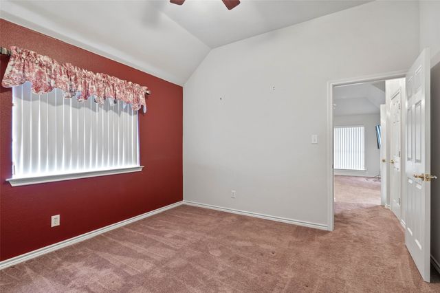 1501 Oakhollow Drive, Corinth, TX 76210