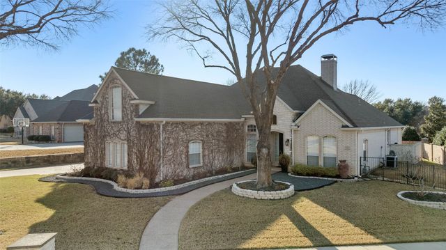 1501 Oakhollow Drive, Corinth, TX 76210