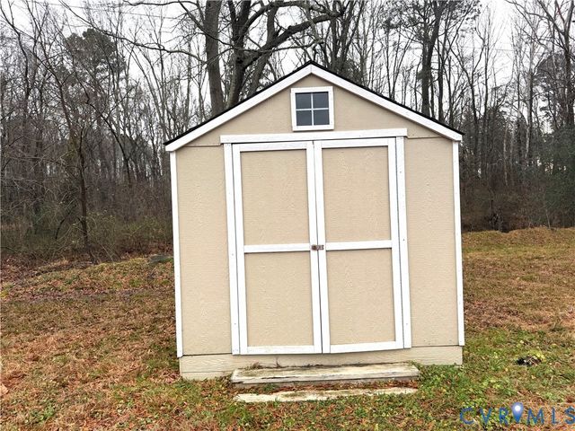 354 Myrtle Dr, Petersburg, VA 23803