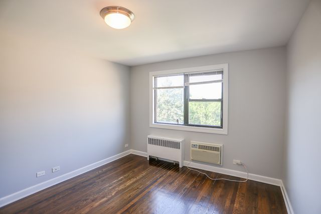 6807 N Ridge Boulevard G1, Chicago, IL 60645