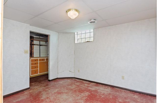 833 N BUCHANAN STREET, Green Bay, WI 54303