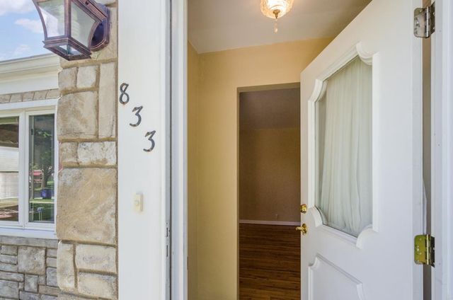 833 N BUCHANAN STREET, Green Bay, WI 54303