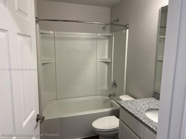 1452 Stone Ridge Circle, Sebring, FL 33870