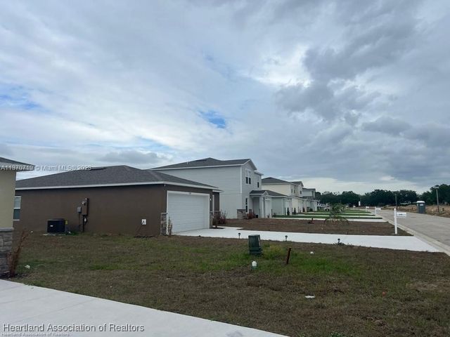 1452 Stone Ridge Circle, Sebring, FL 33870