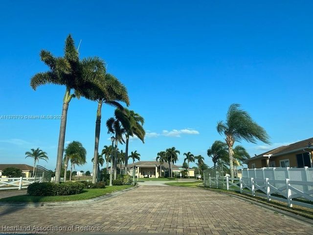 1452 Stone Ridge Circle, Sebring, FL 33870