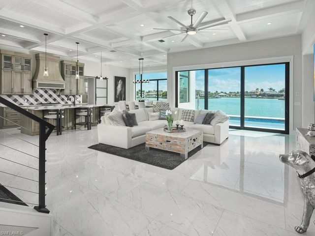 999 Spruce CT, Marco Island, FL 34145