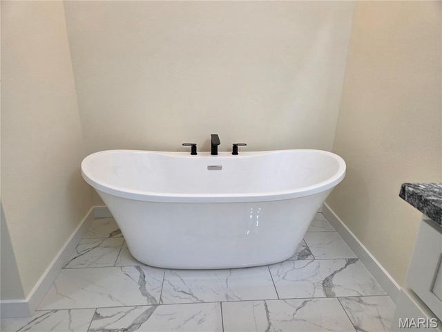 15 Concorde Court, Benton, MO 63736