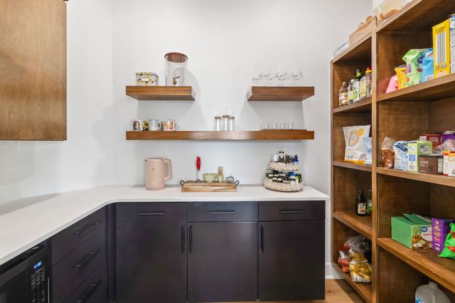 320 N 36th Street, Cumming, IA 50061