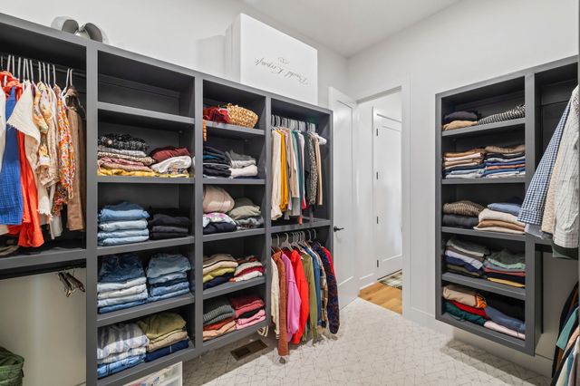 320 N 36th Street, Cumming, IA 50061