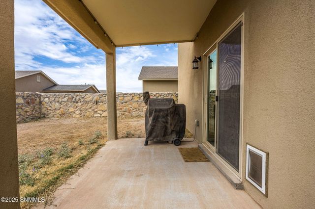 3031 San Lorenzo Avenue, Las Cruces, NM 88007