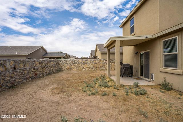 3031 San Lorenzo Avenue, Las Cruces, NM 88007