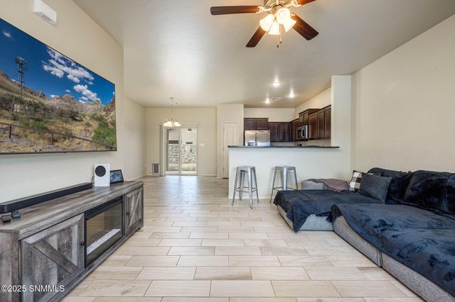 3031 San Lorenzo Avenue, Las Cruces, NM 88007