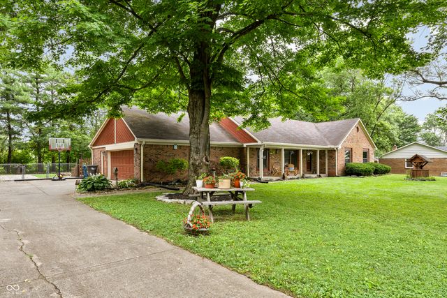 10332 Vandergriff Road, Indianapolis, IN 46239