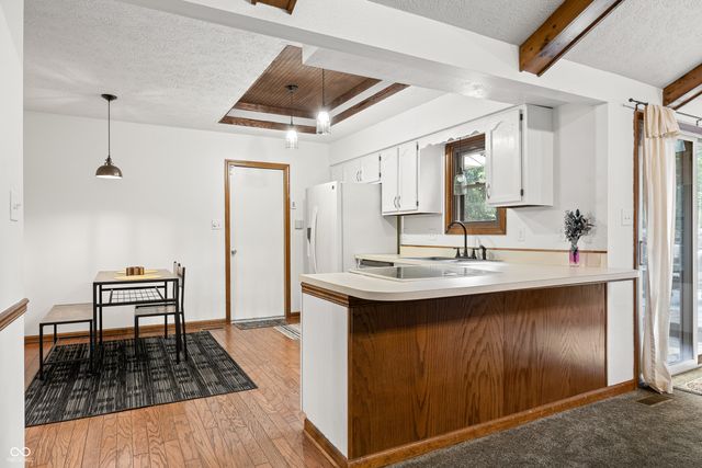 10332 Vandergriff Road, Indianapolis, IN 46239