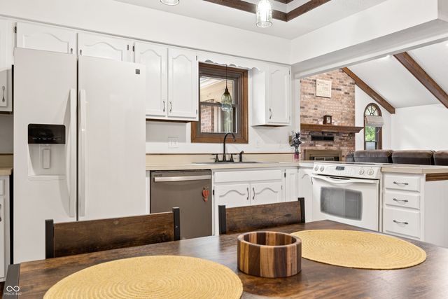 10332 Vandergriff Road, Indianapolis, IN 46239
