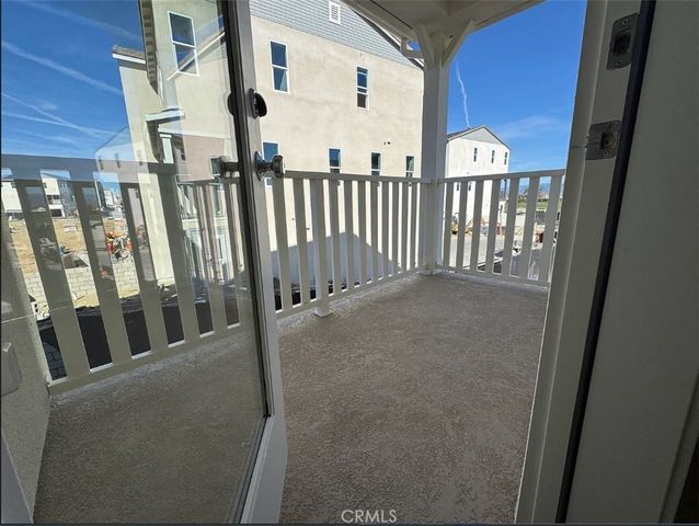 27425 Catalogue Way, Valencia, CA 91381