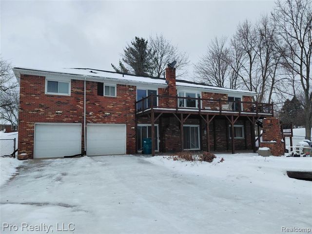 8445 Crestshire Drive, Ypsilanti, MI 48197