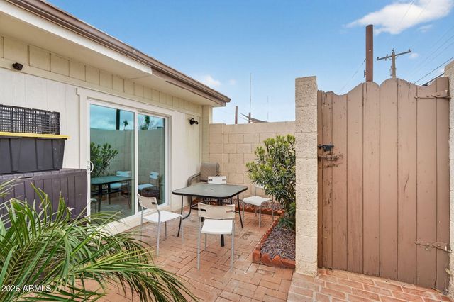 6824 N 29TH Lane, Phoenix, AZ 85017