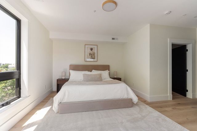 17 Holmes Street PH, Quincy, MA 02171