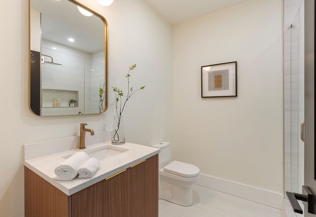 17 Holmes Street PH, Quincy, MA 02171