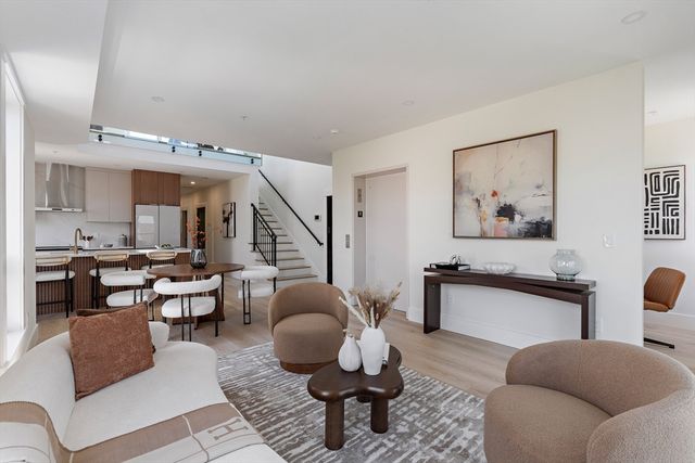 17 Holmes Street PH, Quincy, MA 02171