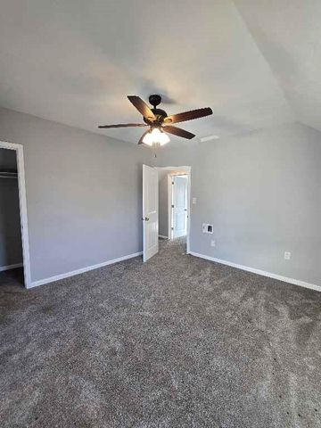 313 E Kay Street, Lansing, KS 66043
