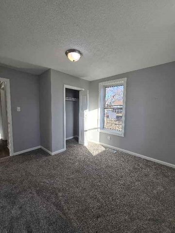 313 E Kay Street, Lansing, KS 66043