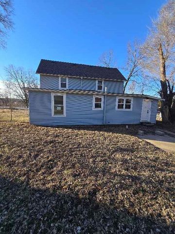 313 E Kay Street, Lansing, KS 66043