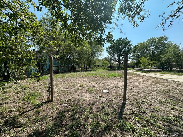 1910 Lennon, San Antonio, TX 78223