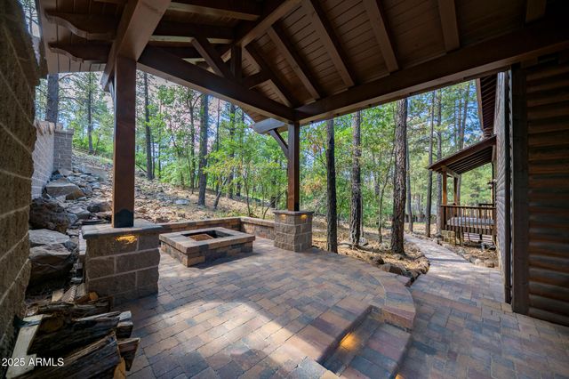 17385 MOUNTAINSIDE Place, Munds Park, AZ 86017