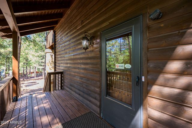 17385 MOUNTAINSIDE Place, Munds Park, AZ 86017