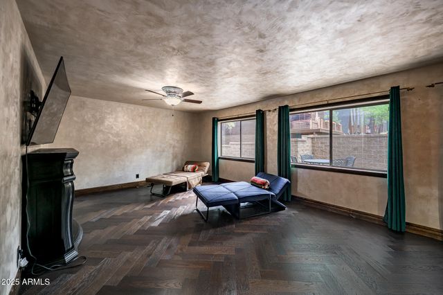 17385 MOUNTAINSIDE Place, Munds Park, AZ 86017