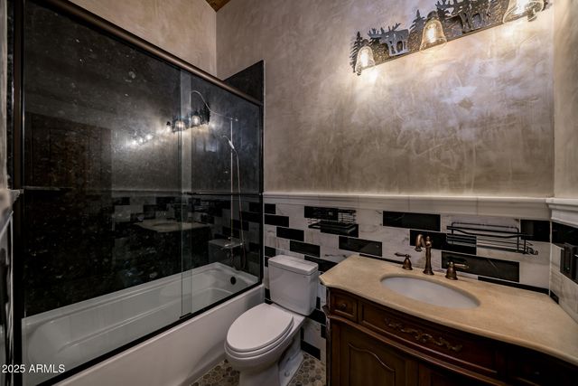 17385 MOUNTAINSIDE Place, Munds Park, AZ 86017