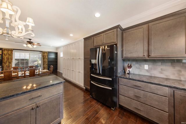 15333 Reading Drive, Evansville, IN 47725