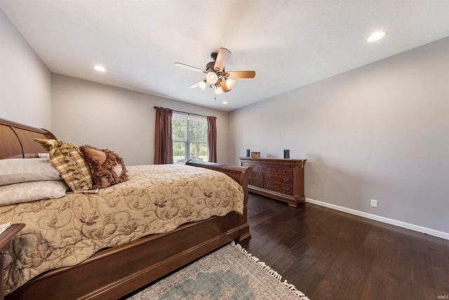 15333 Reading Drive, Evansville, IN 47725