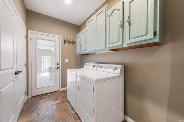 15333 Reading Drive, Evansville, IN 47725