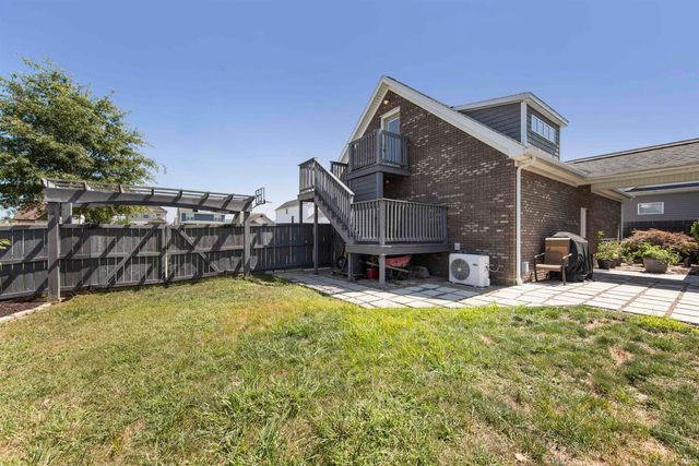 15333 Reading Drive, Evansville, IN 47725