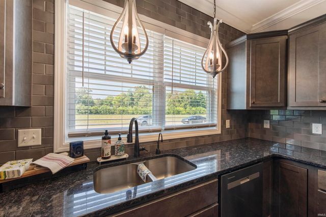 15333 Reading Drive, Evansville, IN 47725