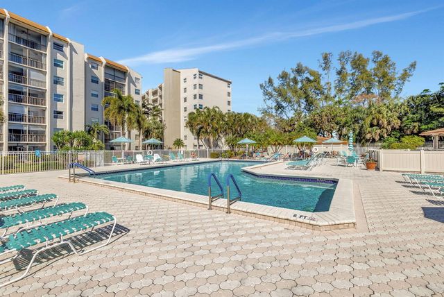 3910 Inverrary Boulevard 601-B, Lauderhill, FL 33319