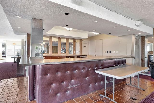 3910 Inverrary Boulevard 601-B, Lauderhill, FL 33319