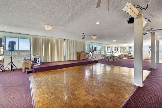3910 Inverrary Boulevard 601-B, Lauderhill, FL 33319