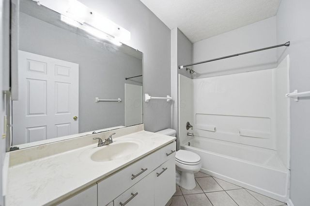 46 Victorian Gate Way, Columbus, OH 43215