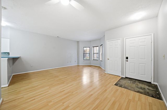 46 Victorian Gate Way, Columbus, OH 43215