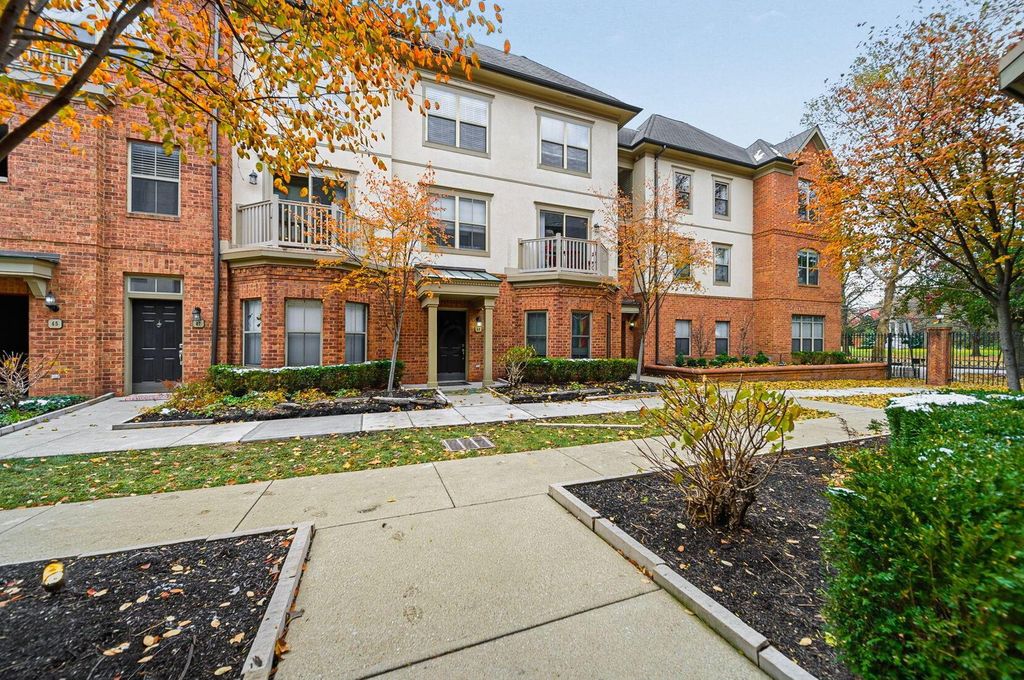 46 Victorian Gate Way, Columbus, OH 43215