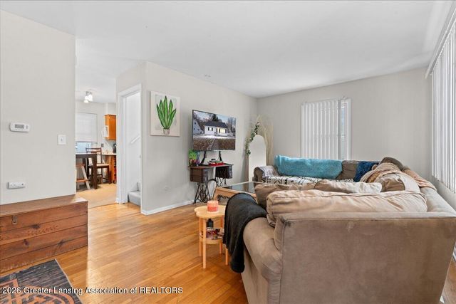 1421 Lamont Street, Lansing, MI 48915