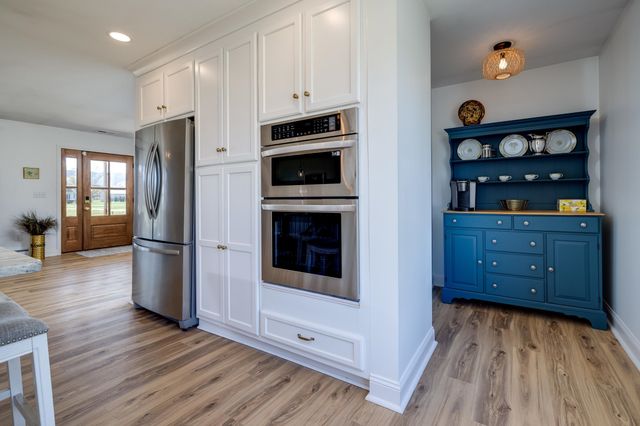 901 RIVERSIDE AVE, Grottoes, VA 24441