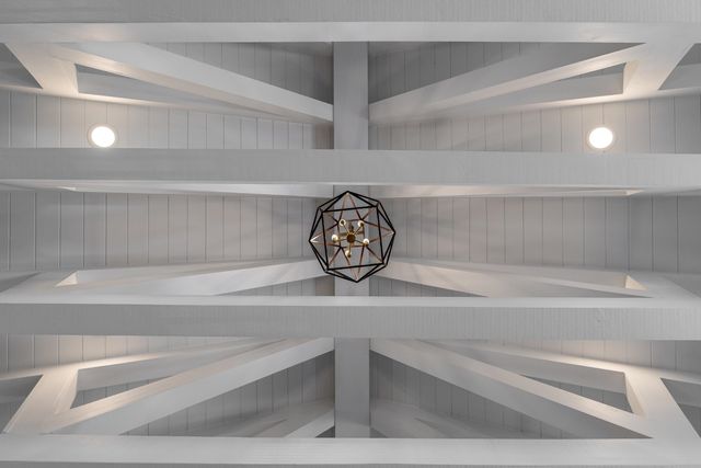 901 RIVERSIDE AVE, Grottoes, VA 24441