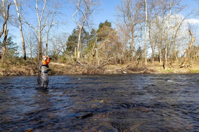 901 RIVERSIDE AVE, Grottoes, VA 24441