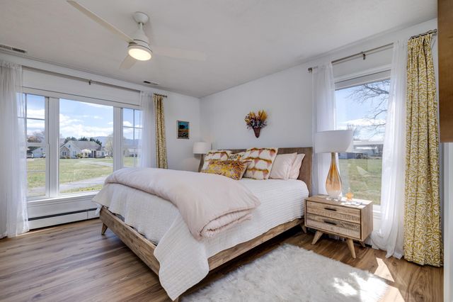 901 RIVERSIDE AVE, Grottoes, VA 24441